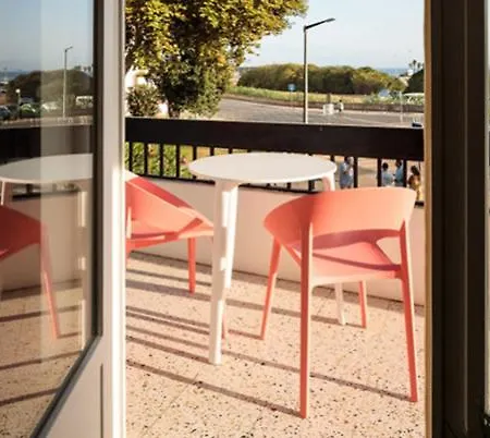 Enjoy Lisbon Apartment Carcavelos (Lisbon)